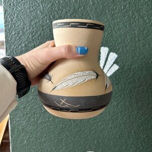 Vintage southwestern pottery vase